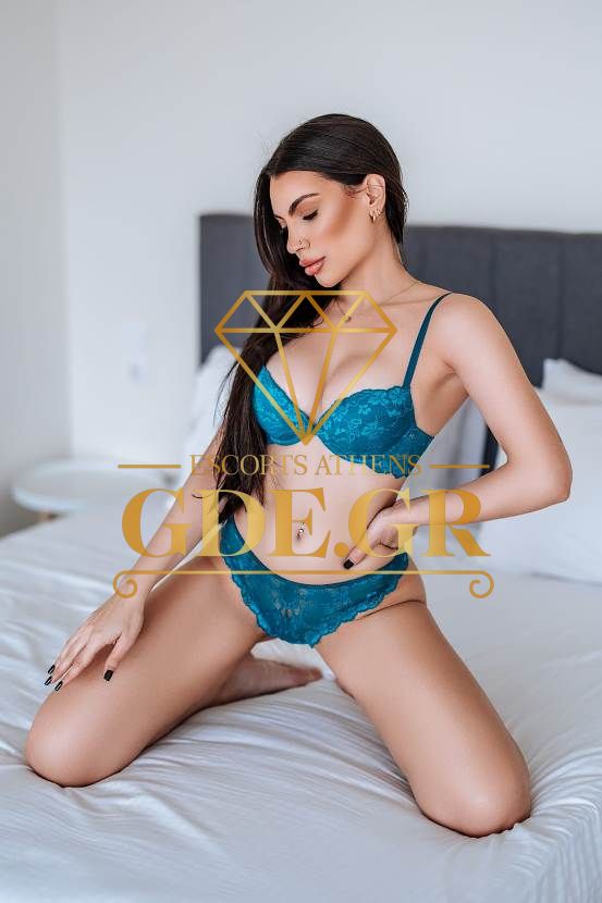 SENSUAL-EROTIC-BUSTY-SEXY-LATIN-ESCORT-IN-ATHENS-CATHERINE-9