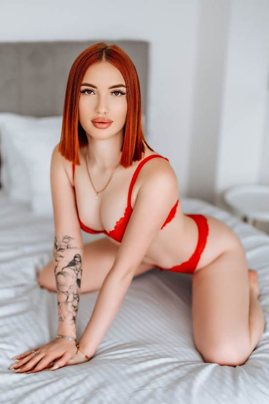 SENSUAL SKINNY TEEN YOUNG SEXY ESCORT IN ATHENS YANA (2)