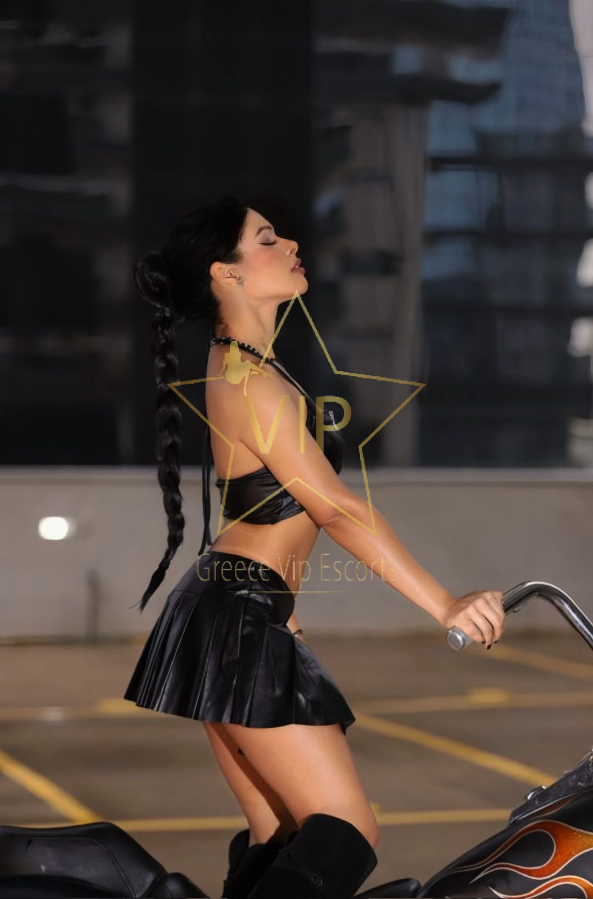 ESCORT-ATHENS-VENIA-SEXY-KINKY-BRUNETTE-GIRL-8